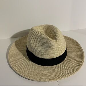Elegant Cream Fedora Hat with Black Band